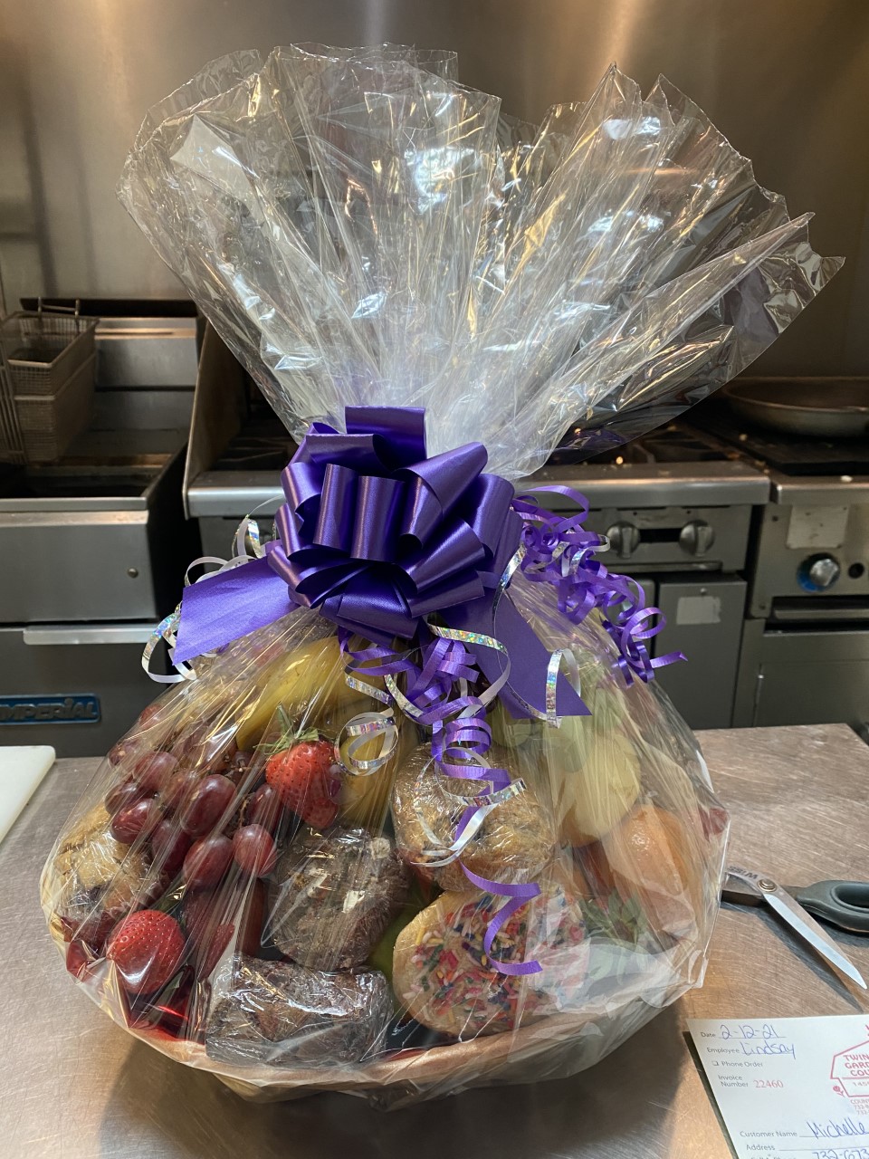 Gift Basket – Medium